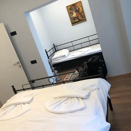 干杯旅馆 * 伊斯坦布尔